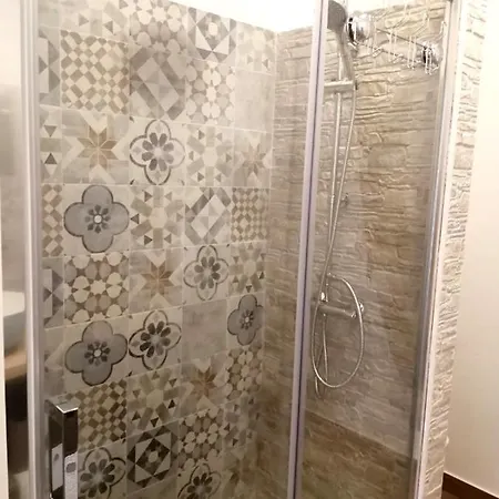 Giorgia 2020 Villa Cefalu